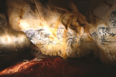 Caverne du Pont d'arc - Réplique de la grotte Chauvet